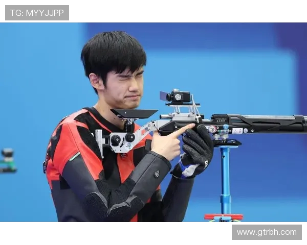 盛李豪呼吸调节射击频率